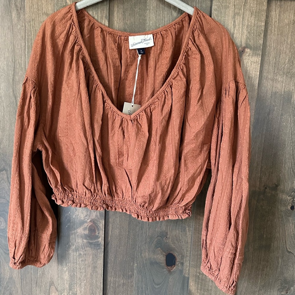 NWT Women’s Universal Thread Cropped Top - Picture 1 of 9